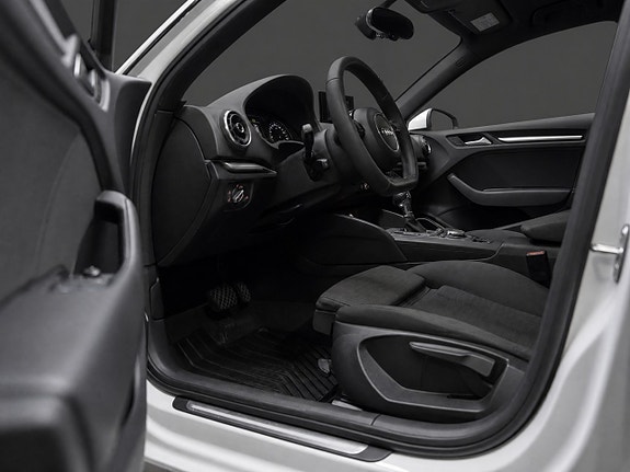 Audi A3 7 of 18