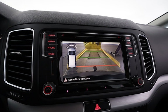 Volkswagen Sharan 13 of 23