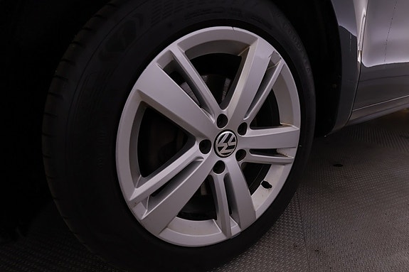 Volkswagen Sharan 23 of 23