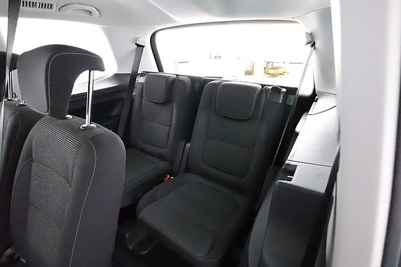 Volkswagen Sharan 19 of 23