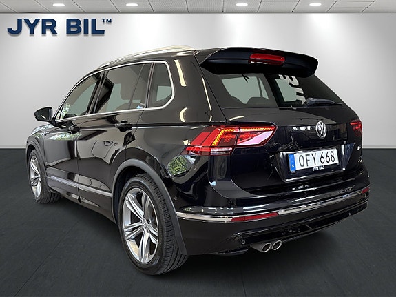 Volkswagen Tiguan 5 of 5