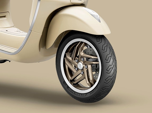 Vespa Primavera S 50 Beställningsvara 3 of 5