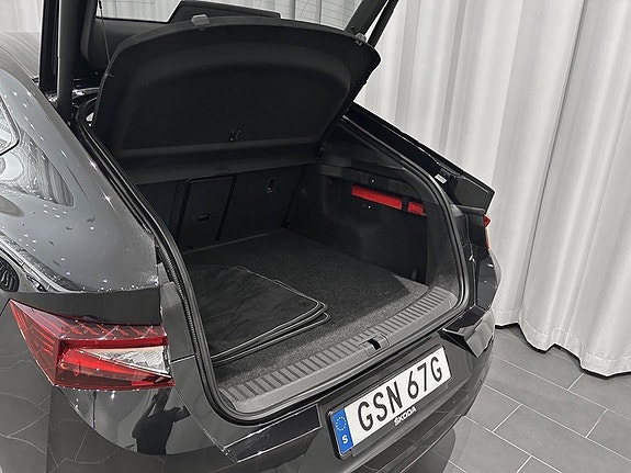 Skoda Enyaq Coupe RS 4 of 5