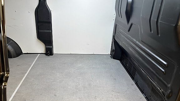 Volkswagen Transporter 11 of 12