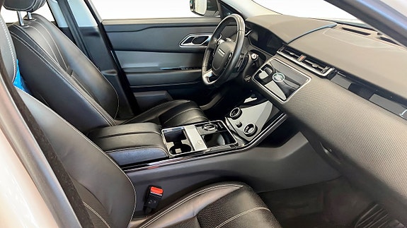 Land Rover Range Rover Velar 3 of 9