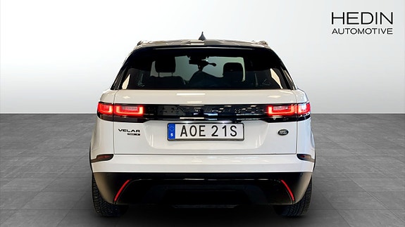 Land Rover Range Rover Velar 7 of 9