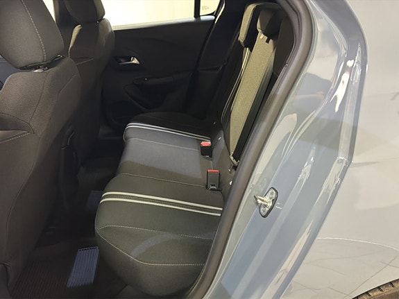 Opel Corsa 12 of 19