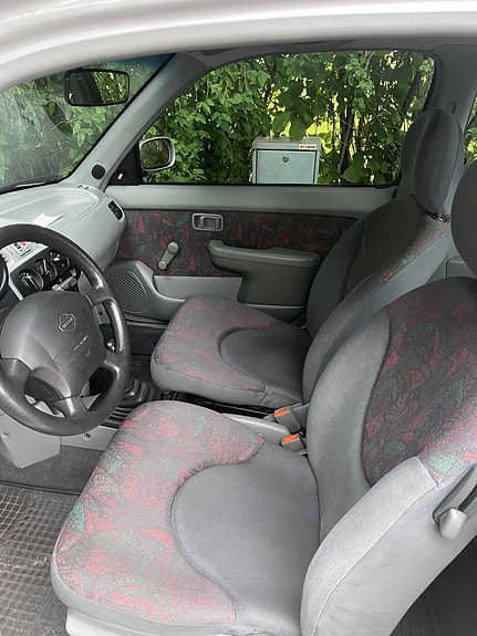 Nissan Micra 2 of 3