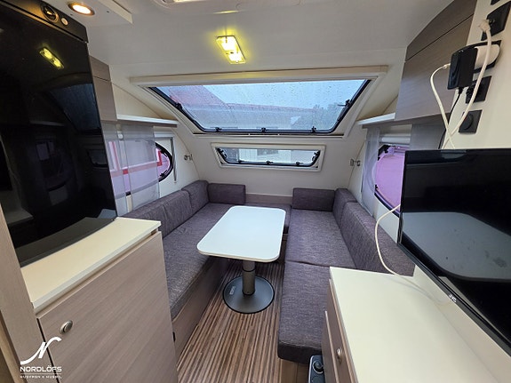 Adria ACTION 361 LH 1000 kg 7 of 13