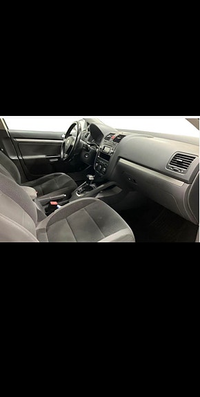 Volkswagen Golf V 6 of 10