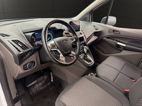 Ford Transit Connect 19 of 30