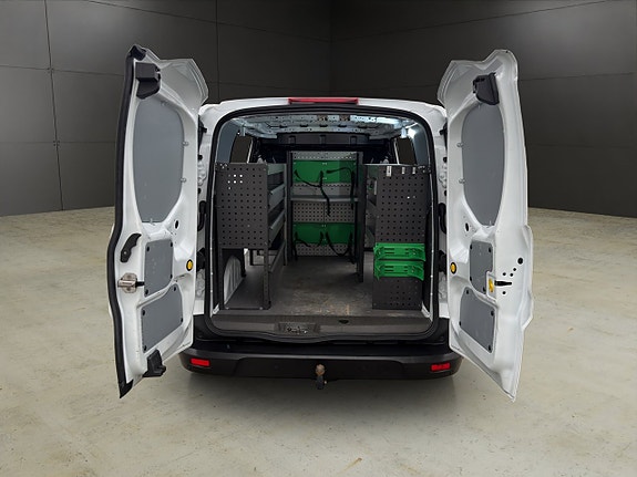 Ford Transit Connect 14 of 30