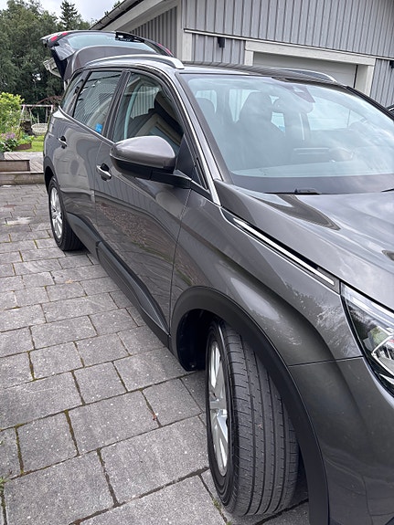 Peugeot 5008 6 of 10