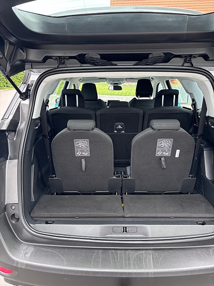 Peugeot 5008 8 of 10