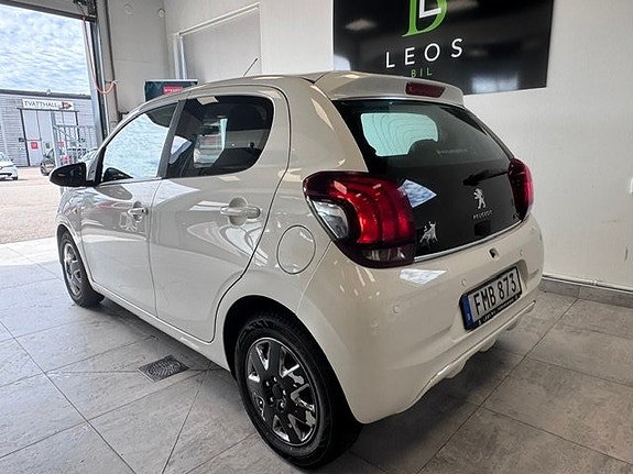Peugeot 108 3 of 5