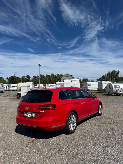 Volkswagen Passat 8 of 9