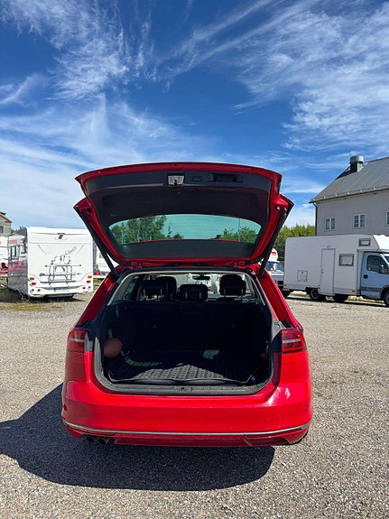 Volkswagen Passat 6 of 9