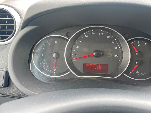 Renault Kangoo Express 10 of 16