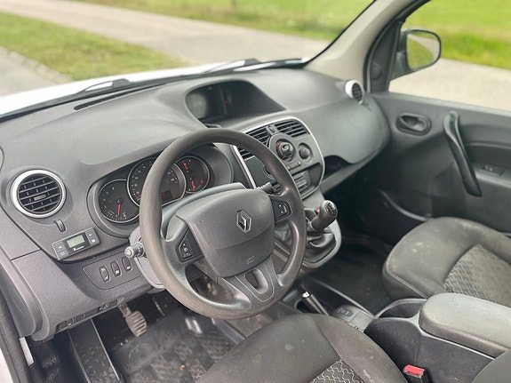 Renault Kangoo Express 9 of 16