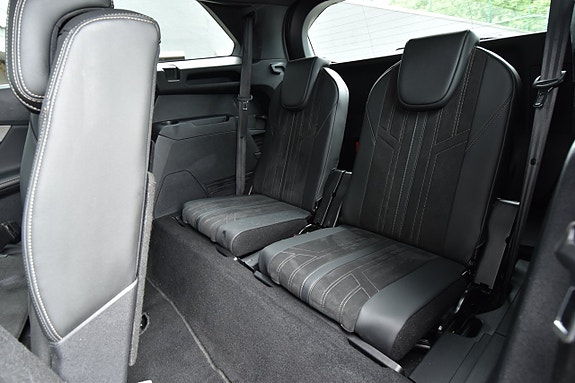Peugeot 5008 12 of 26