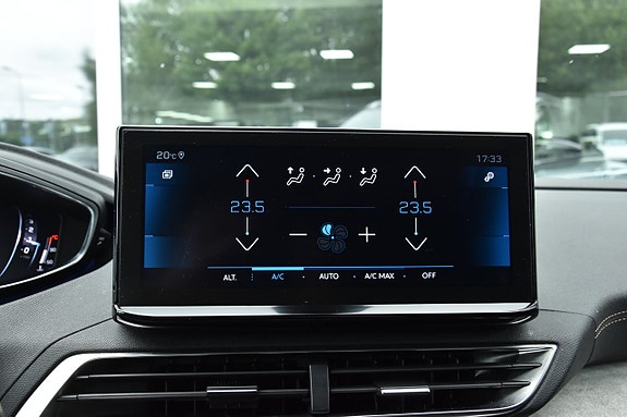 Peugeot 5008 20 of 26