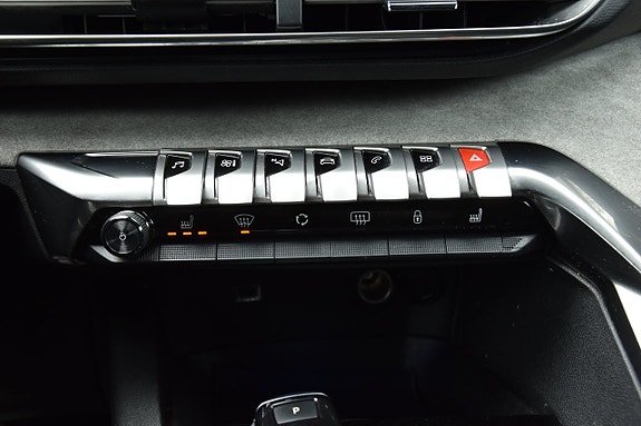 Peugeot 5008 18 of 26
