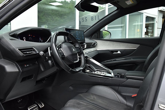 Peugeot 5008 9 of 26
