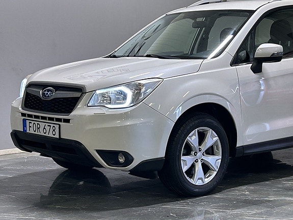 Subaru Forester 3 of 5