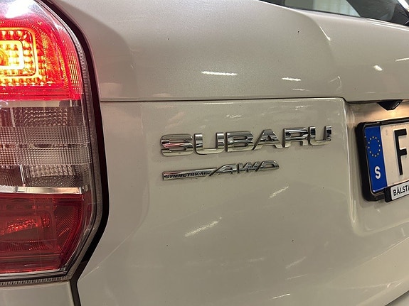Subaru Forester 9 of 23