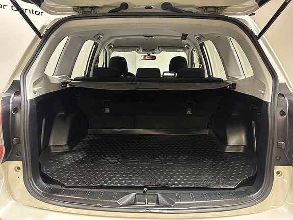 Subaru Forester 21 of 23
