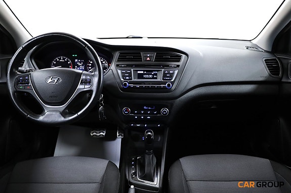 Hyundai i20 9 of 18