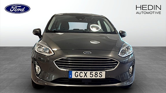 Ford Fiesta 8 of 12