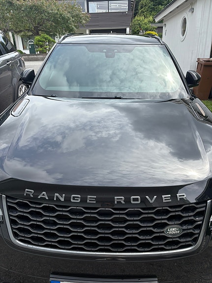 Land Rover Range Rover Velar 3 of 7