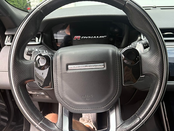Land Rover Range Rover Velar 5 of 7