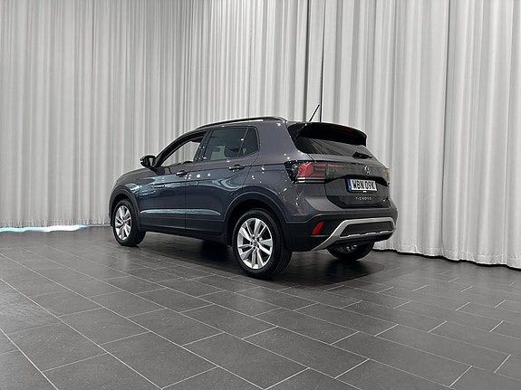 Volkswagen T-Cross 3 of 5