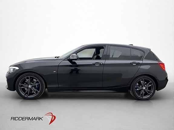 BMW M140i 4 of 5