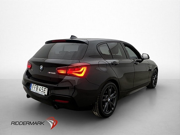 BMW M140i 8 of 30