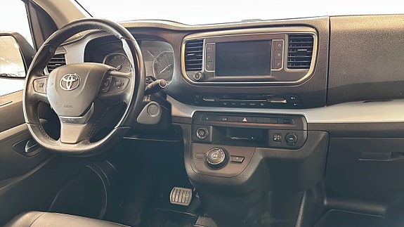 Toyota Proace 4 of 5