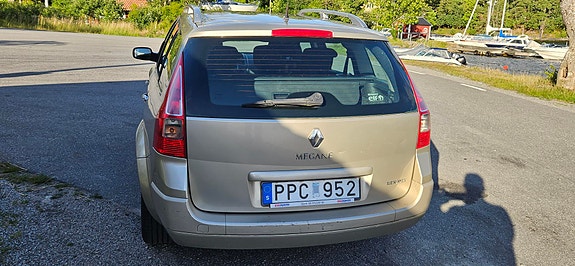 Renault Megane II 4 of 5