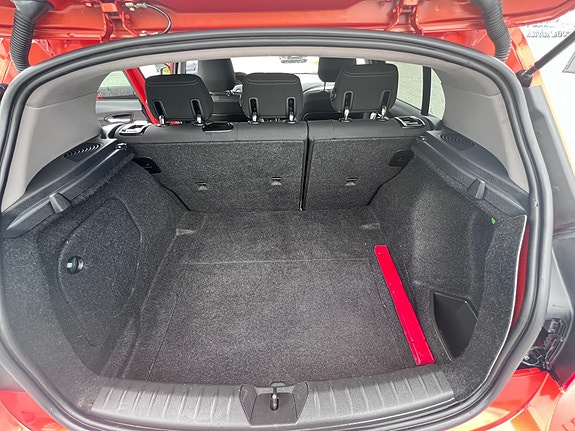 BMW 118d 17 of 24