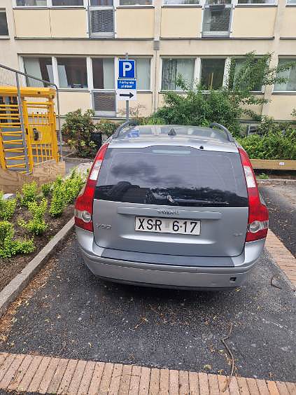 Volvo V50 4 of 5