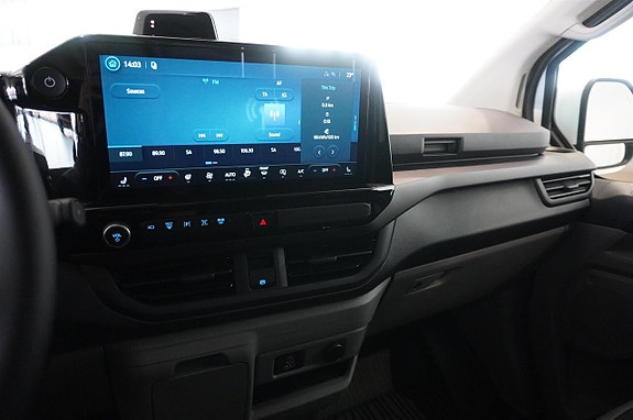 Ford Transit Custom 9 of 13