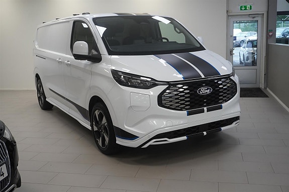 Ford Transit Custom 6 of 19