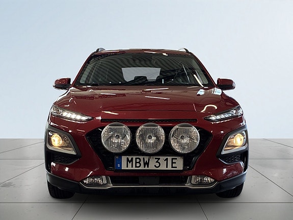 Hyundai Kona 2 of 5