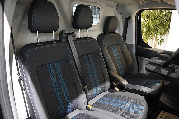 Ford Transit Custom 14 of 20