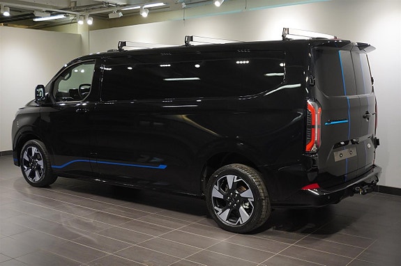 Ford Transit Custom 4 of 16