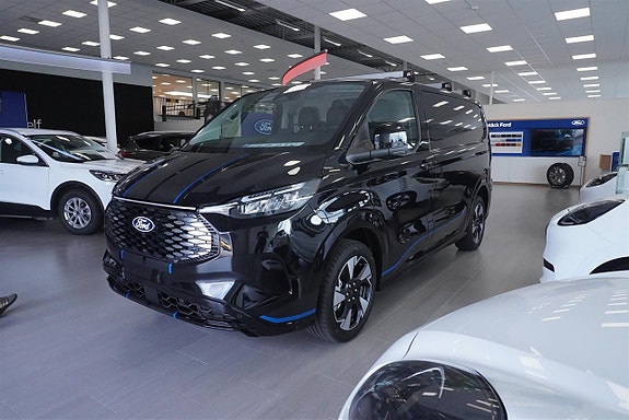 Ford Transit Custom 14 of 26