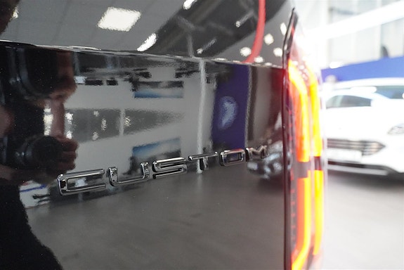 Ford Transit Custom 6 of 26