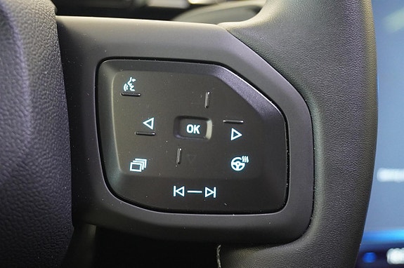 Ford Explorer 13 of 17
