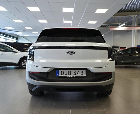 Ford Explorer 5 of 5